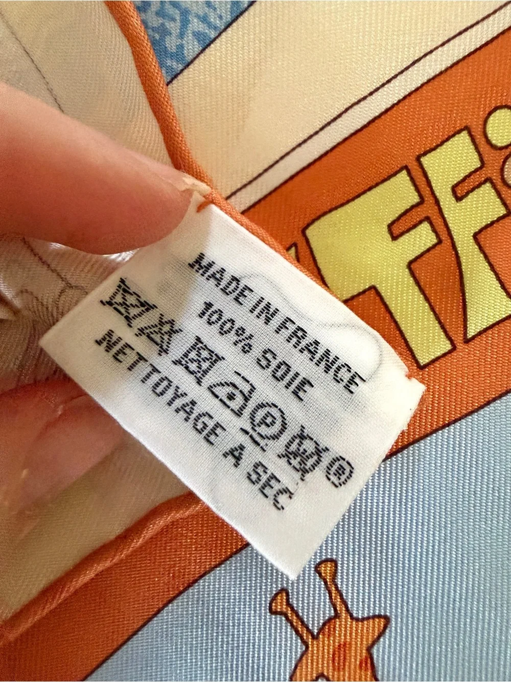 Hermes Est Bien Ici Scarf - 90’ new